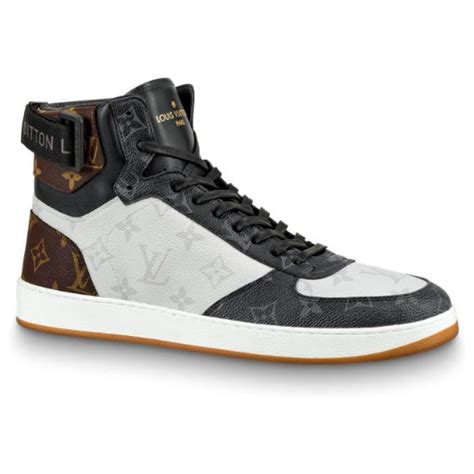 basket louis vuitton homme pas cher|Chaussures luxe homme .